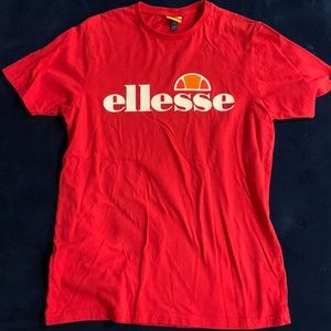 Size medium good condition no rips or tears